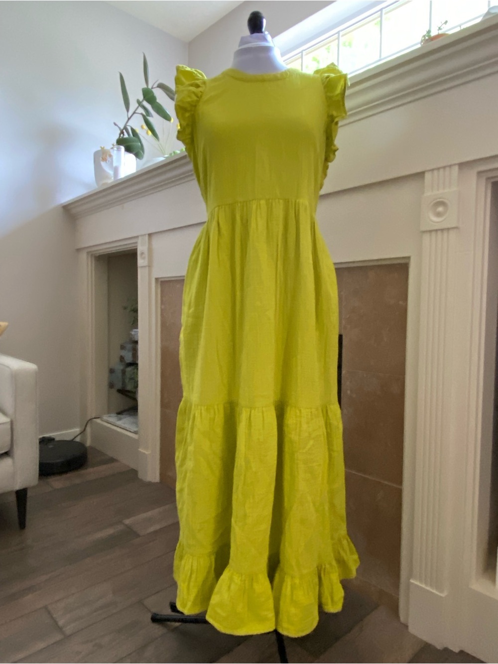 NWT Universal Thread Bright Lime Flutter Sleeve Maxi Dress